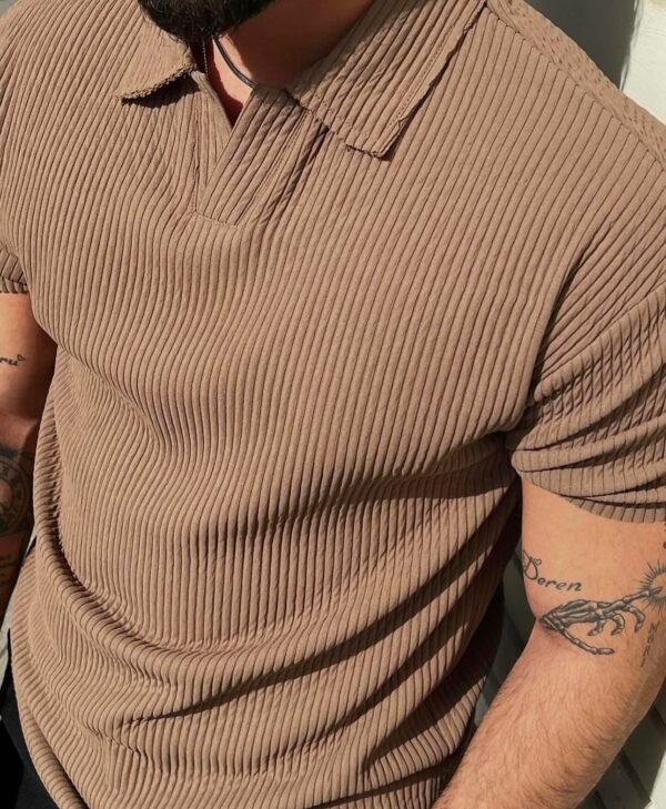 تيشرت بولو مضلع ياقه